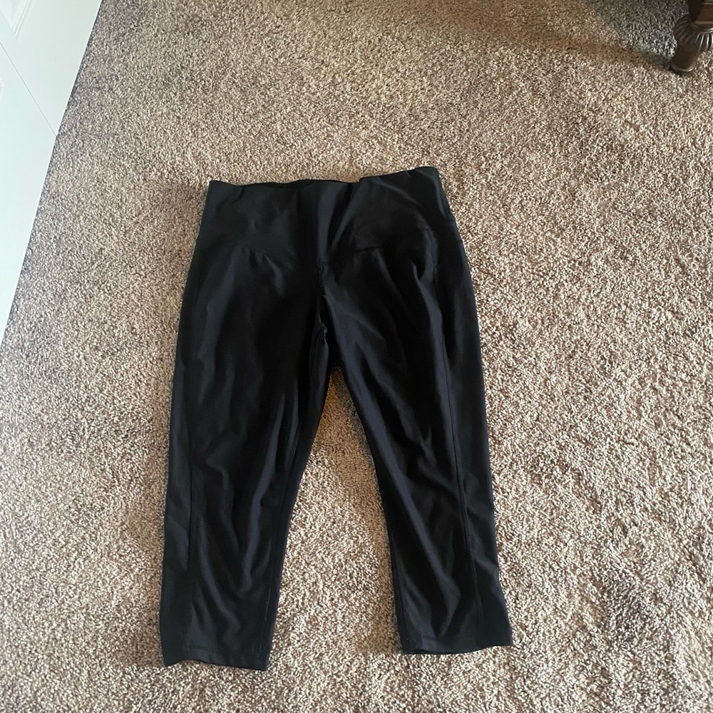 Workout capris